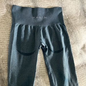 NVGTN contour leggings- light blue size SM